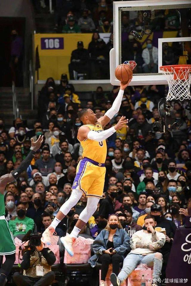 爱游戏官方网站-足总杯赛前再迎强敌，夏洛特黄蜂再遭质疑，主帅态度——质疑声仍在，资深球员宣示担当的简单介绍